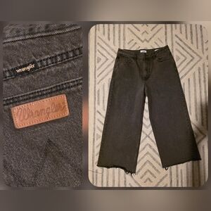 Wrangler Grunge Wide Leg Crop W29